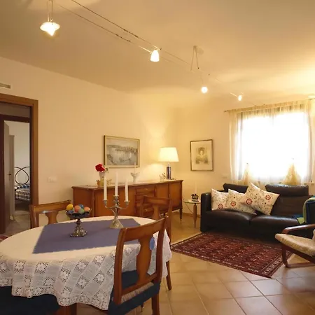 Apartment Il Gufo Von La Casa Di Petra