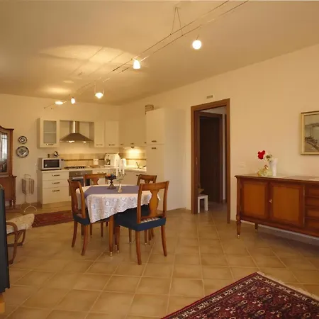 Apartment Il Gufo Von La Casa Di Petra *
