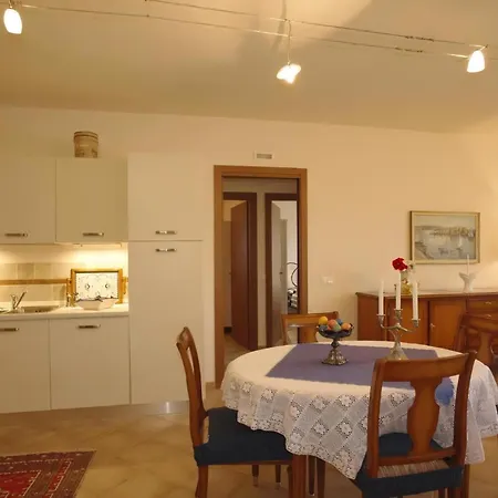 Il Gufo Von La Casa Di Petra